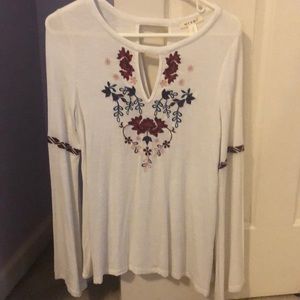 Floral bohemian, Bell-sleeved top